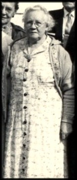 unknown girl