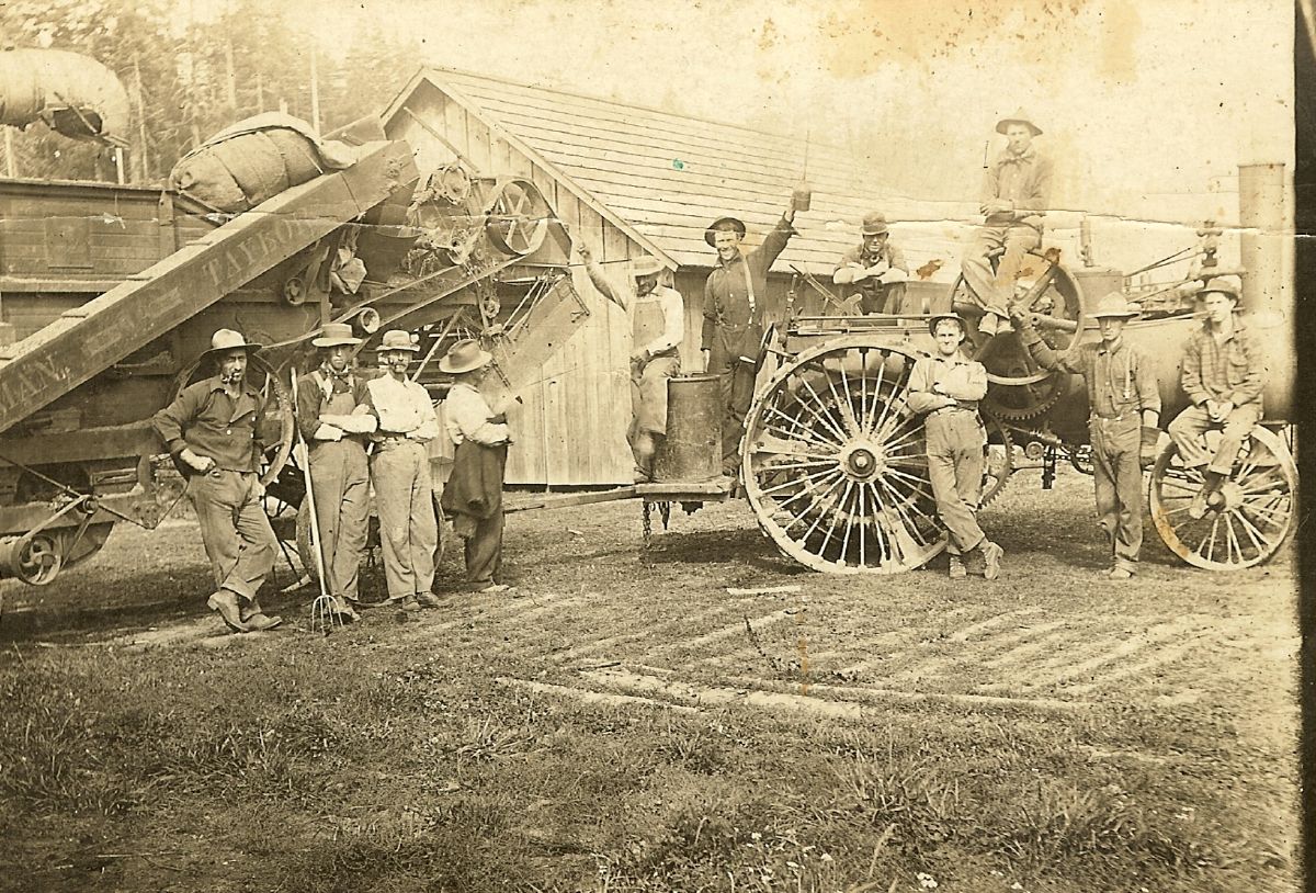 Wright Brothers Threshing Crew